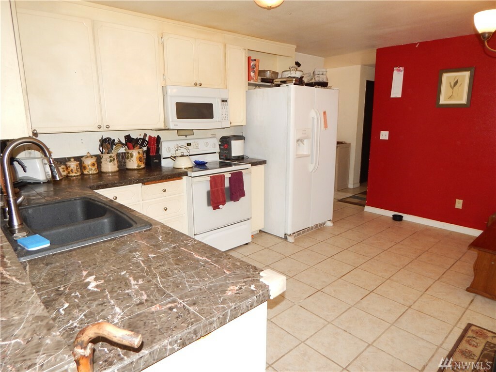Property Photo: 6830 Corfu Blvd NE WA 98311