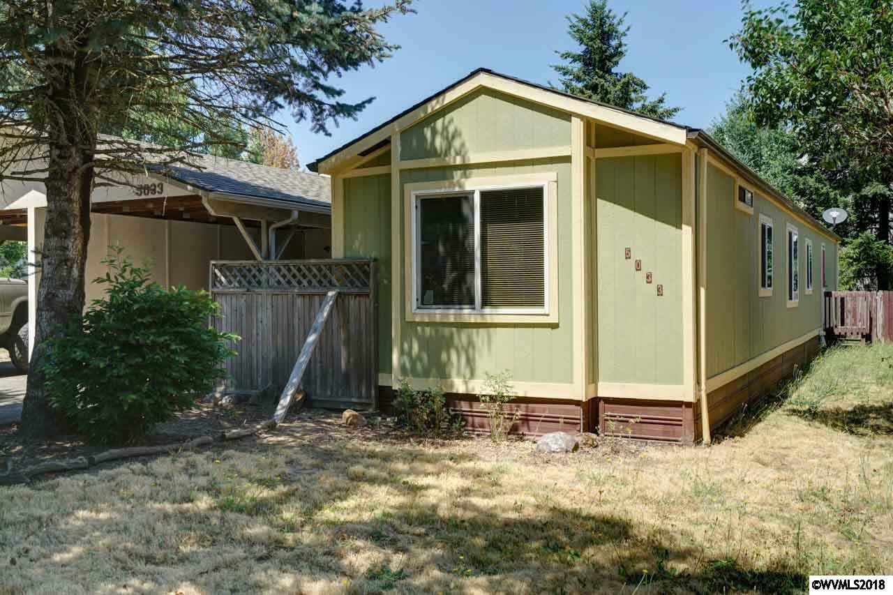 Property Photo: 5033 Cumberland (#12) Ct SE #12 OR 97306