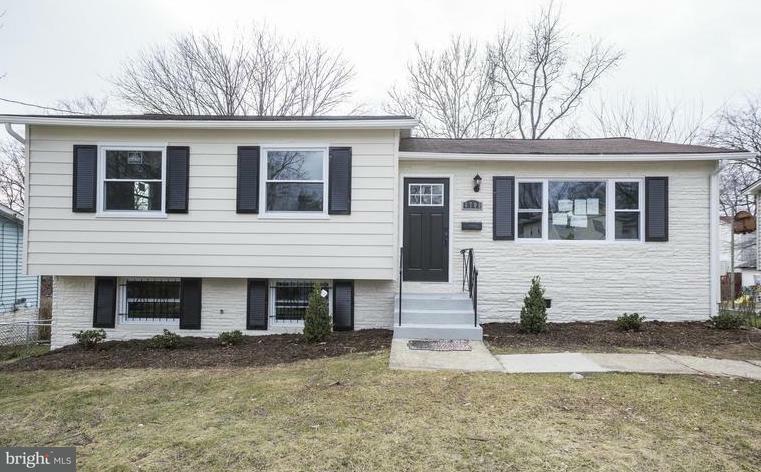 Property Photo: 6708 Hastings Drive MD 20743