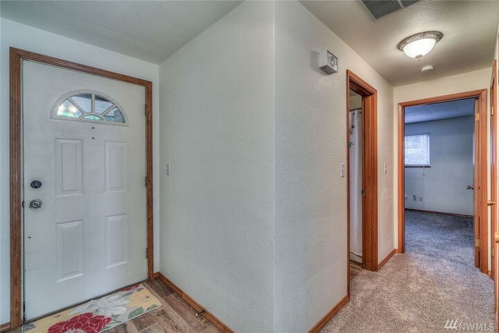 Property Photo: 3215 SE Tamarack WA 98366
