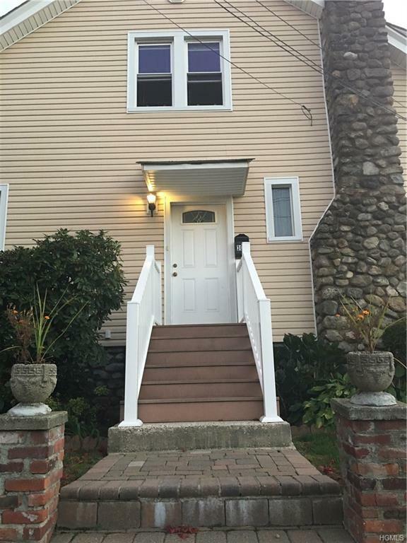Property Photo:  302 South Middletown Road  NY 10954 