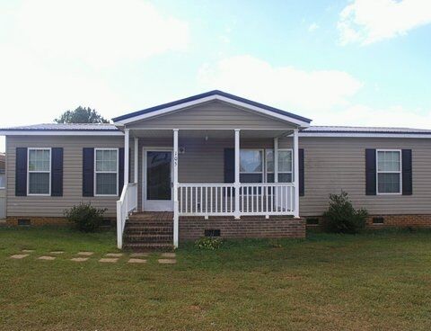 Property Photo:  105 Woodcliff Drive  SC 29385 