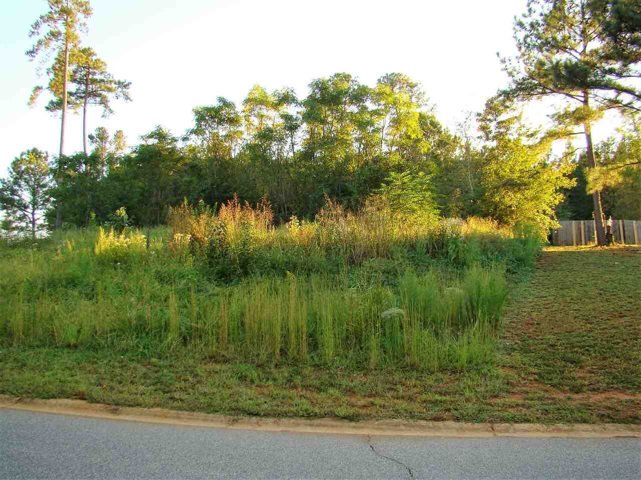 Property Photo:  325 Country Oak Rd  SC 29323 