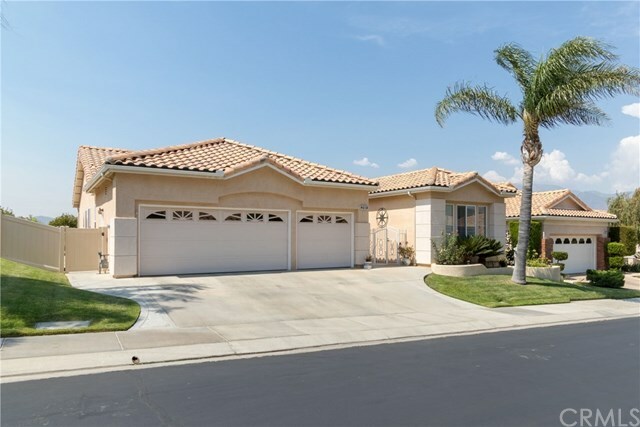 Property Photo:  2181 Birdie Drive  CA 92220 