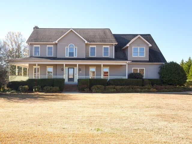 Property Photo: 155 Lake Road SC 29642