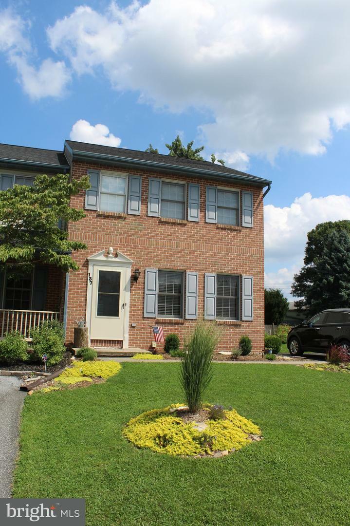 Property Photo:  137 Foxchase Drive  PA 17022 