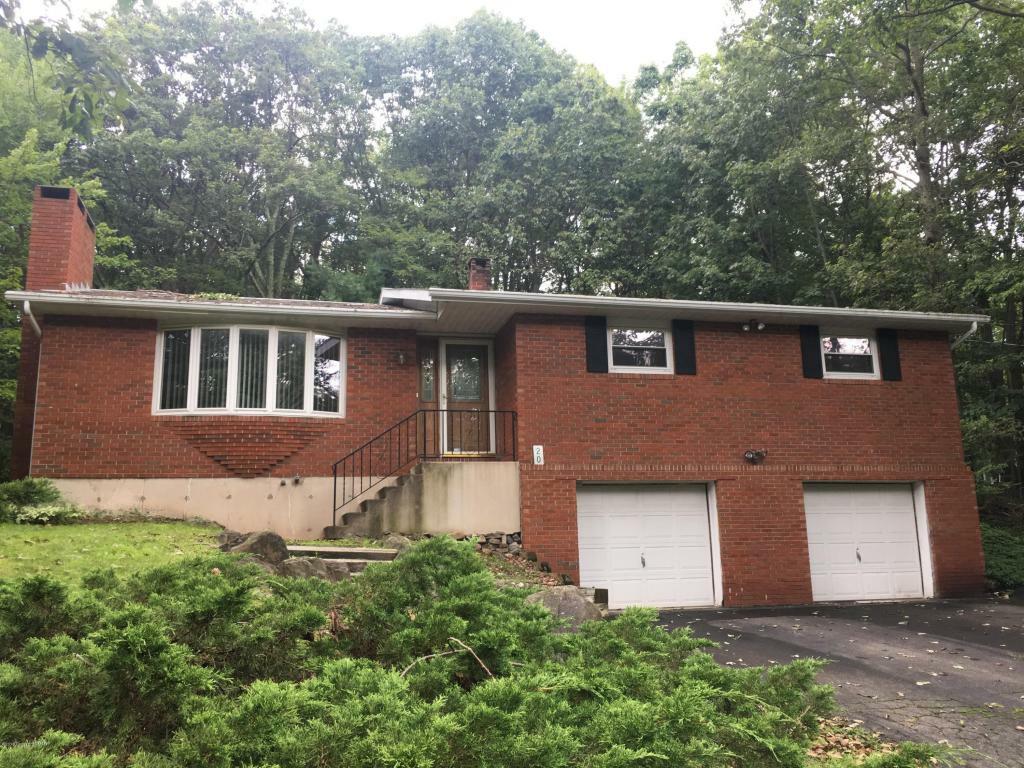 Property Photo:  20 Holly Forest Road  PA 18344 