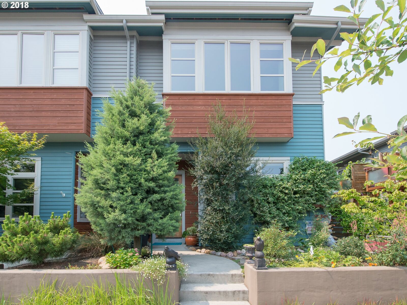 Property Photo:  4939 NE 26th Ave  OR 97211 