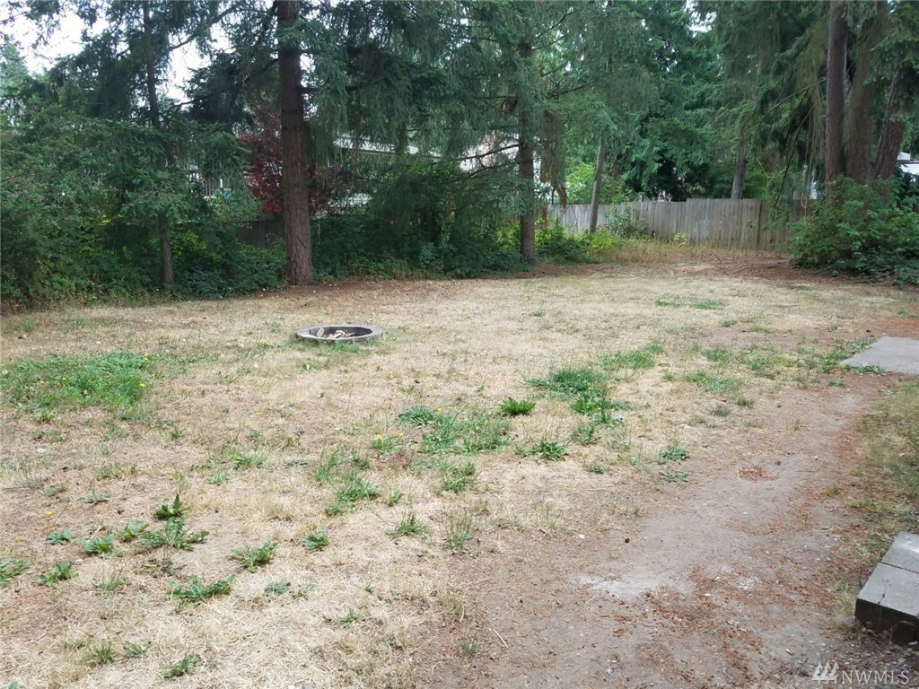 Property Photo:  15619 97th Av Ct E  WA 98375 