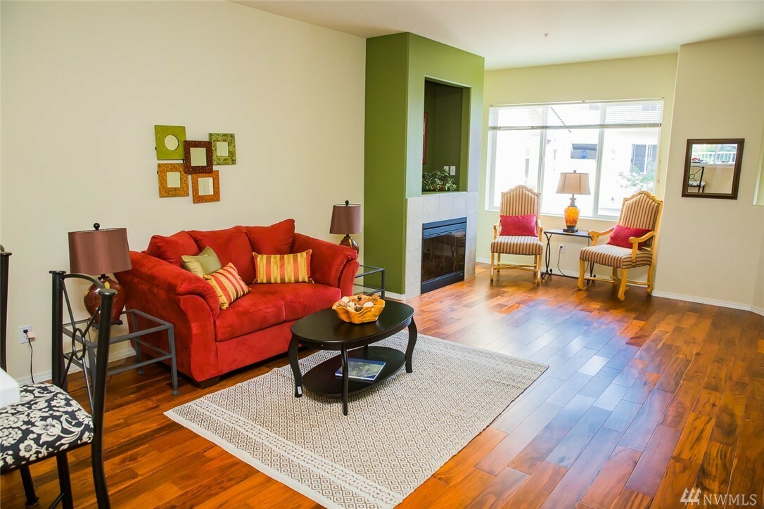 Property Photo: 14915 38th Dr SE 1149 WA 98012