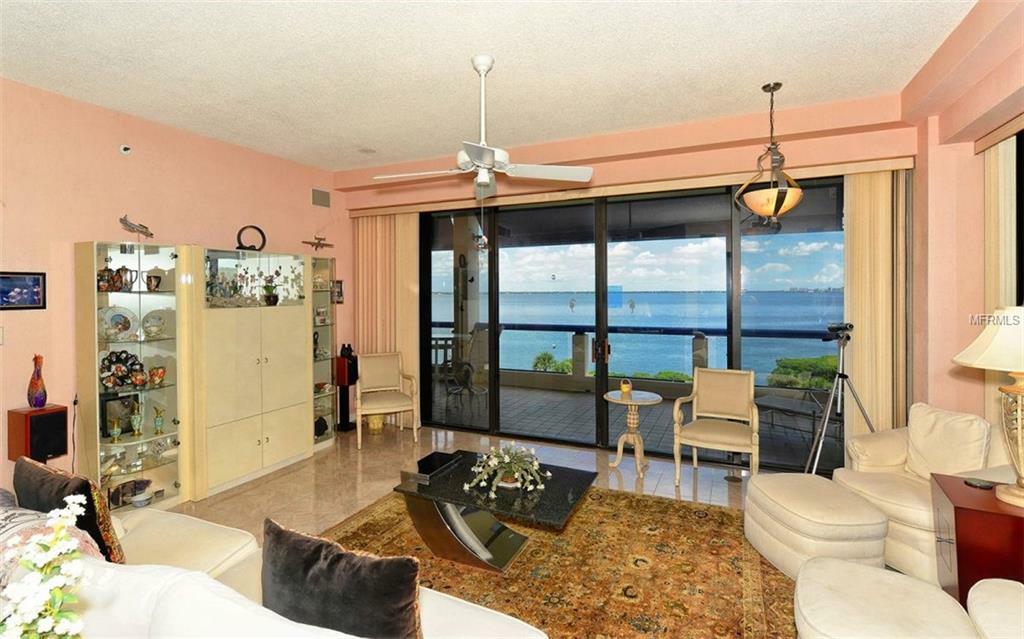 Property Photo:  2120 Harbourside Drive 658  FL 34228 