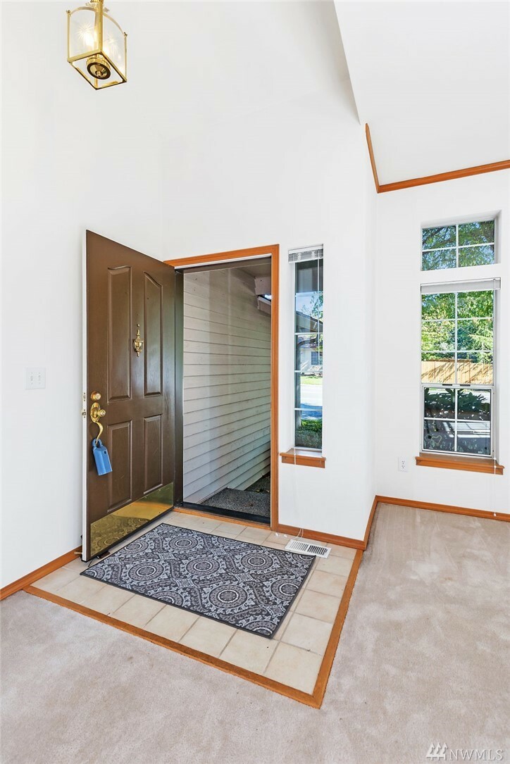 Property Photo: 15326 Silver Firs Dr WA 98208