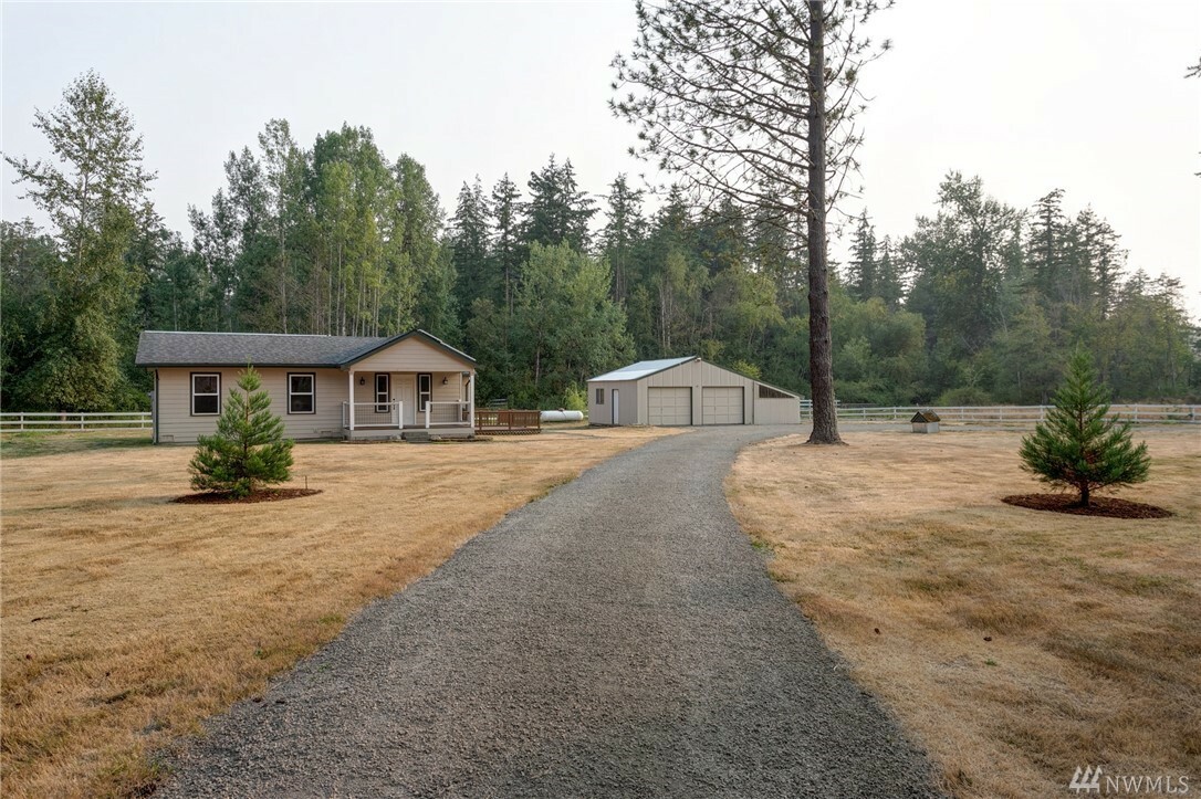 Property Photo: 2049 Harmony Rd WA 98226