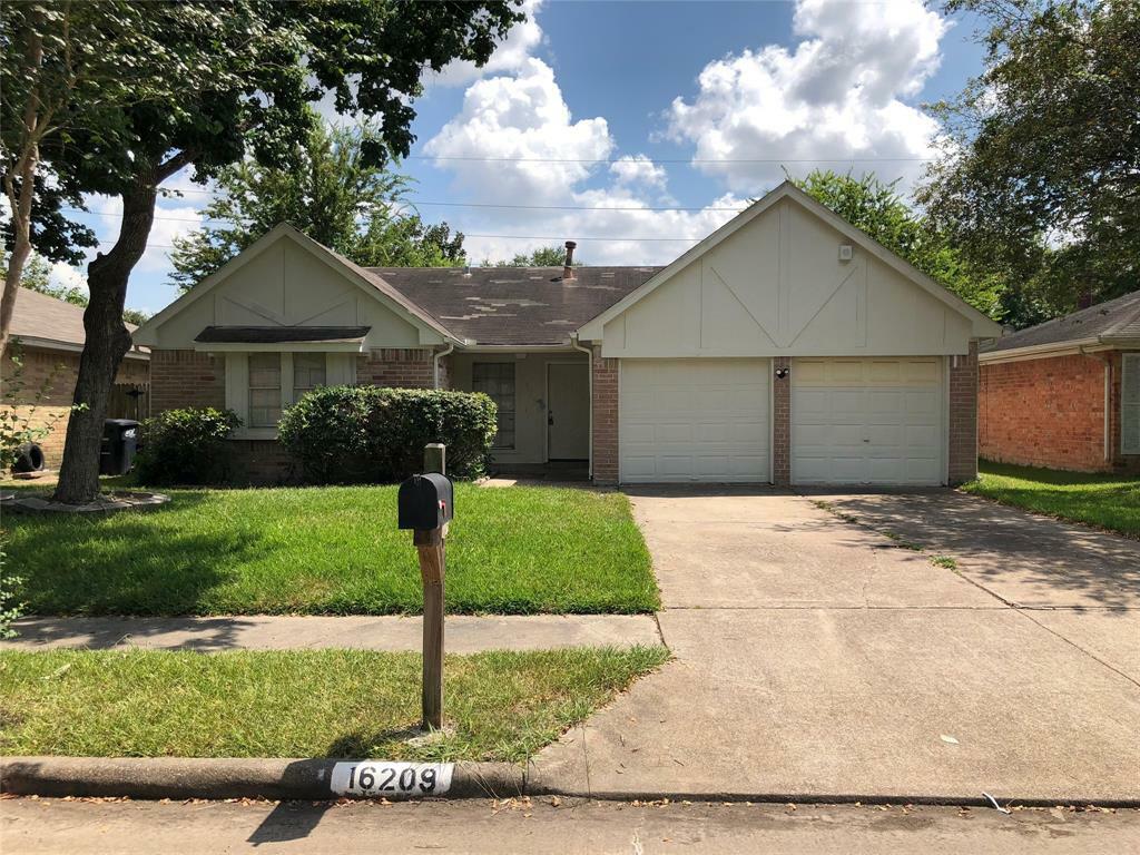 Property Photo: 16209 Camino Del Sol Drive TX 77083