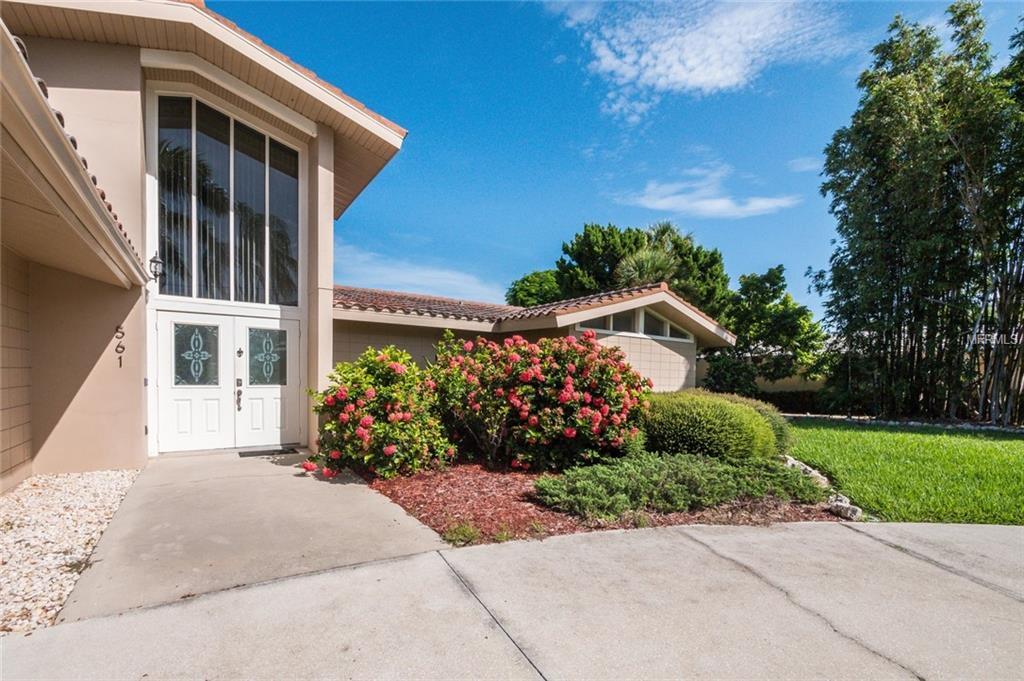 Property Photo: 561 Outrigger Lane FL 34228