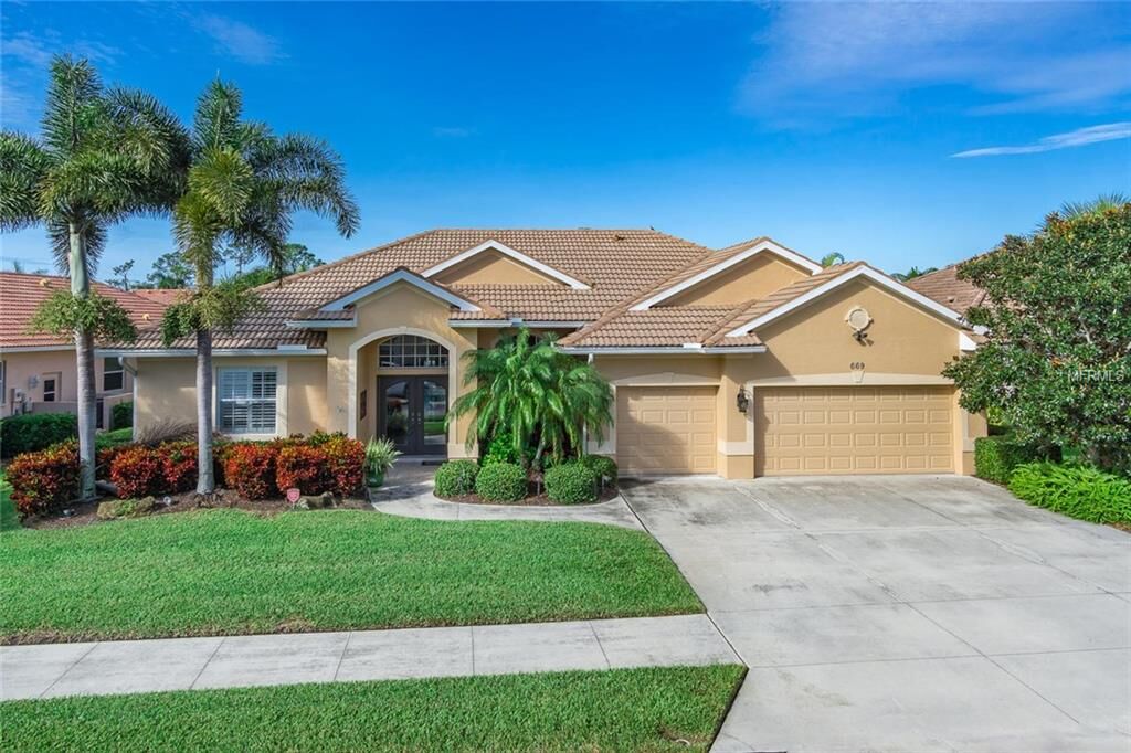 Property Photo:  669 Egret Walk Lane  FL 34292 