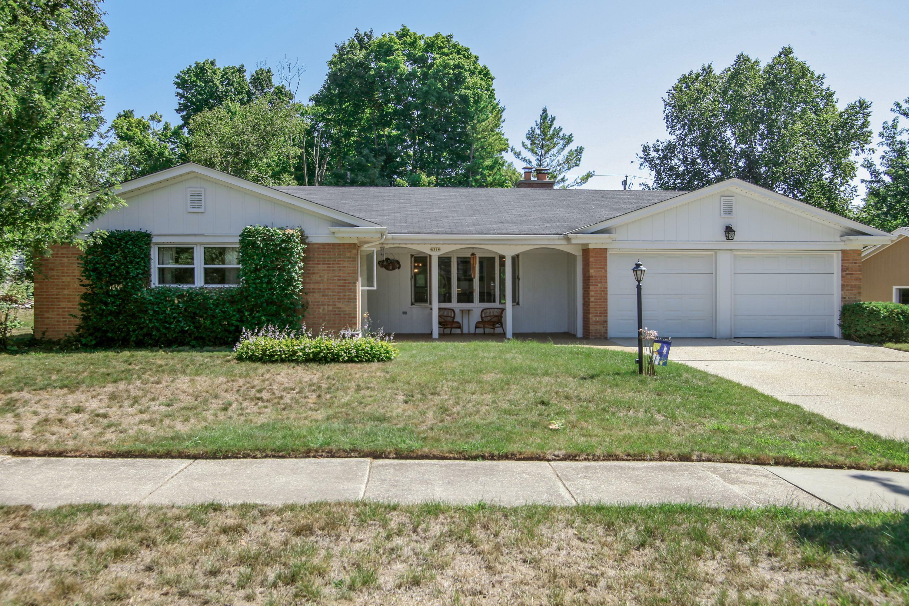 Property Photo: 831 Badger Ln WI 53095
