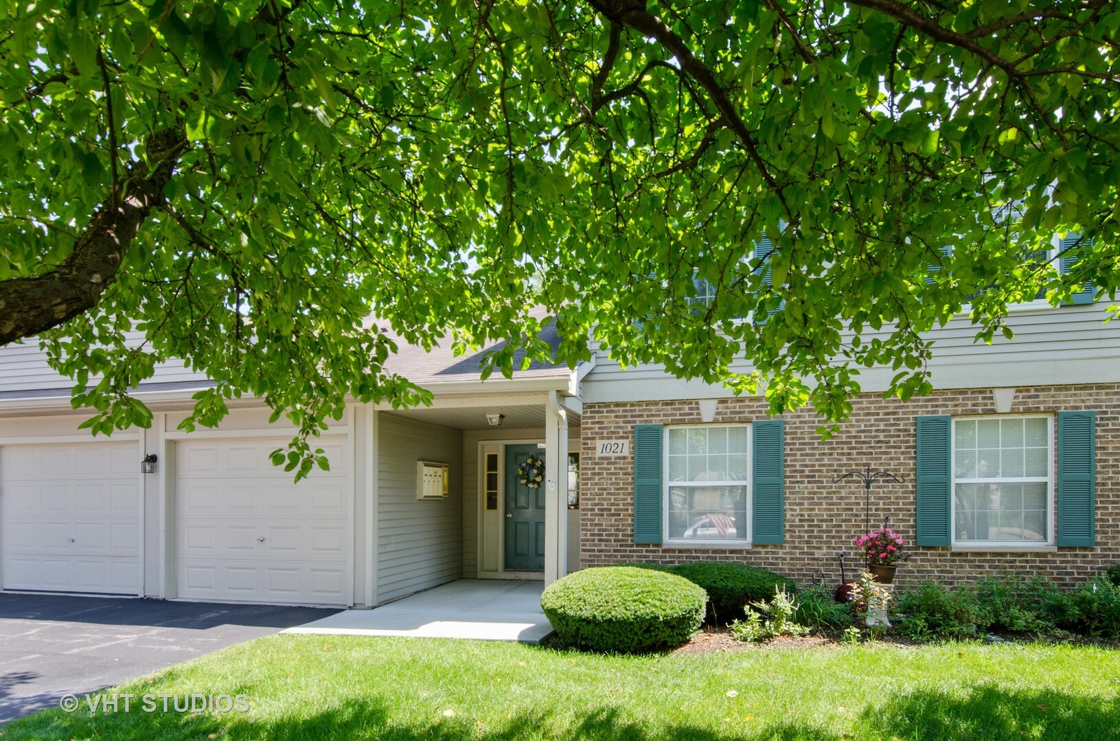 Property Photo:  1021 Wynnfield Court C  IL 60120 