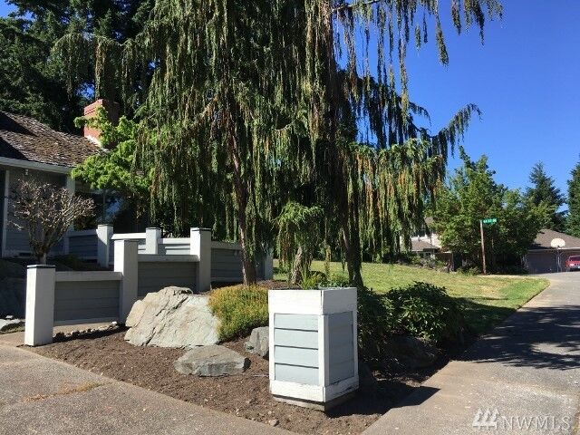 Property Photo:  6374 NE 151st Street  WA 98028 