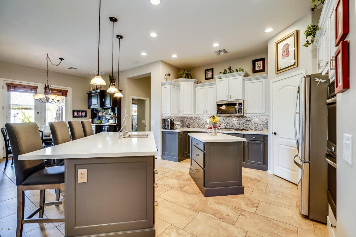 Property Photo:  29255 N 70th Lane  AZ 85383 