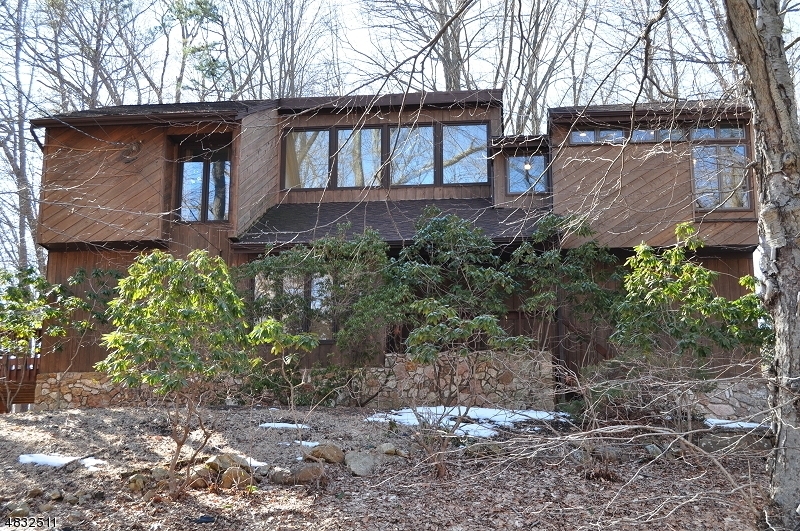 Property Photo:  35 Ketch Rd  NJ 07960 