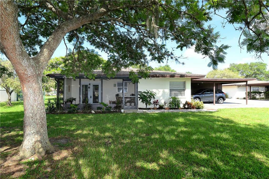 Property Photo:  3388 Ramblewood Drive S 10B4  FL 34237 