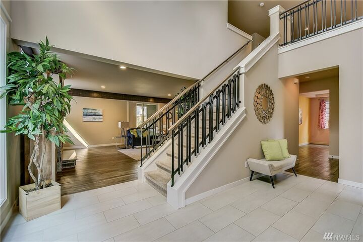 Property Photo:  27411 239th Place SE  WA 98038 