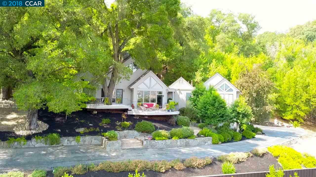 Property Photo: 500 Starview Dr CA 94526