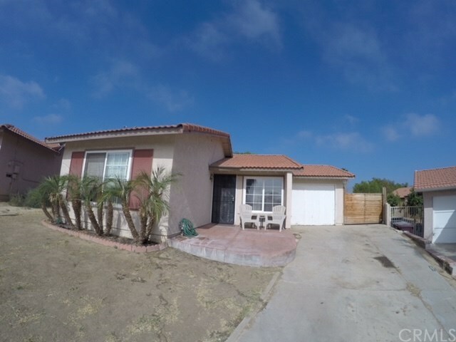 Property Photo:  25646 Leah Lane  CA 92586 