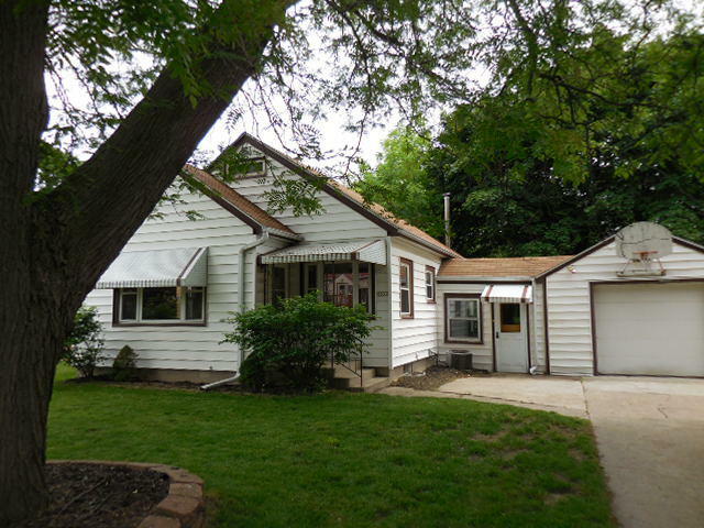 Property Photo:  3532 S 46th St  WI 53220 