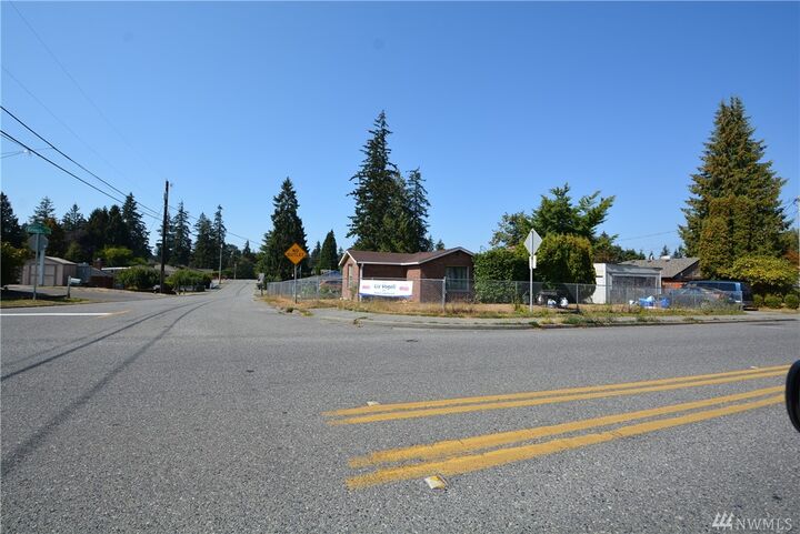 Property Photo:  7826 Beverly Lane  WA 98203 