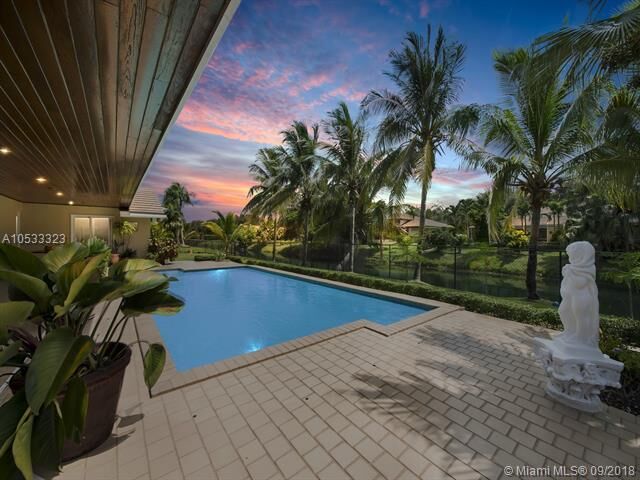 Property Photo:  16309 SW 77th Ct  FL 33157 
