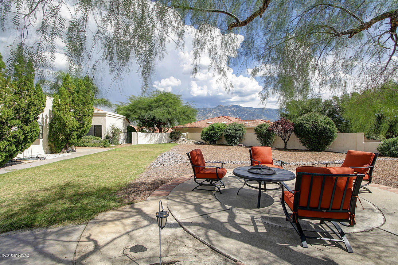 Property Photo:  64272 E Round Robin Lane  AZ 85739 