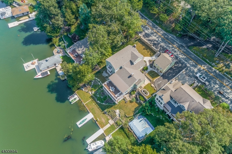 Property Photo: 309 Maxim Dr NJ 07843