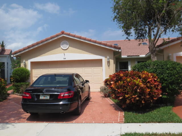 Property Photo:  94 Sausalito Circle  FL 33436 