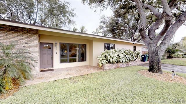 Property Photo:  8270 SW 119th St 8270  FL 33156 