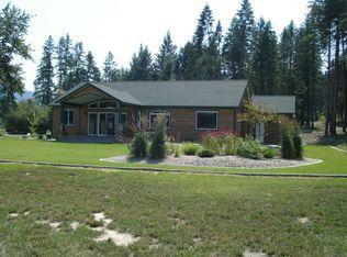 Property Photo:  703 Williams Lake Rd  WA 99114 