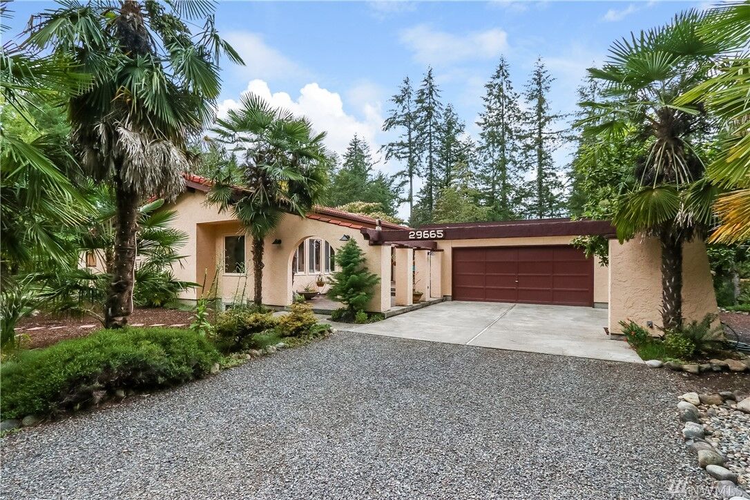 Property Photo:  29665 235th Ave SE  WA 98010 