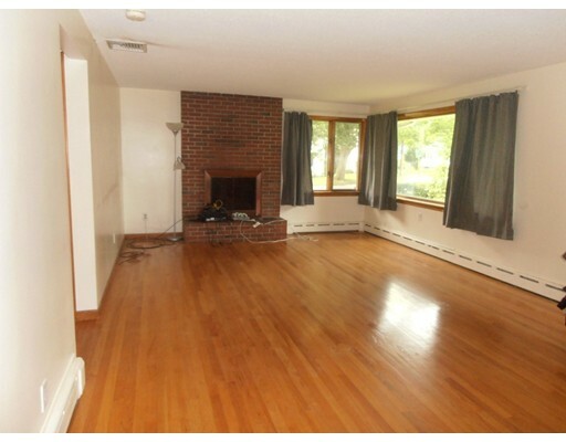Property Photo: 3 North St MA 01028