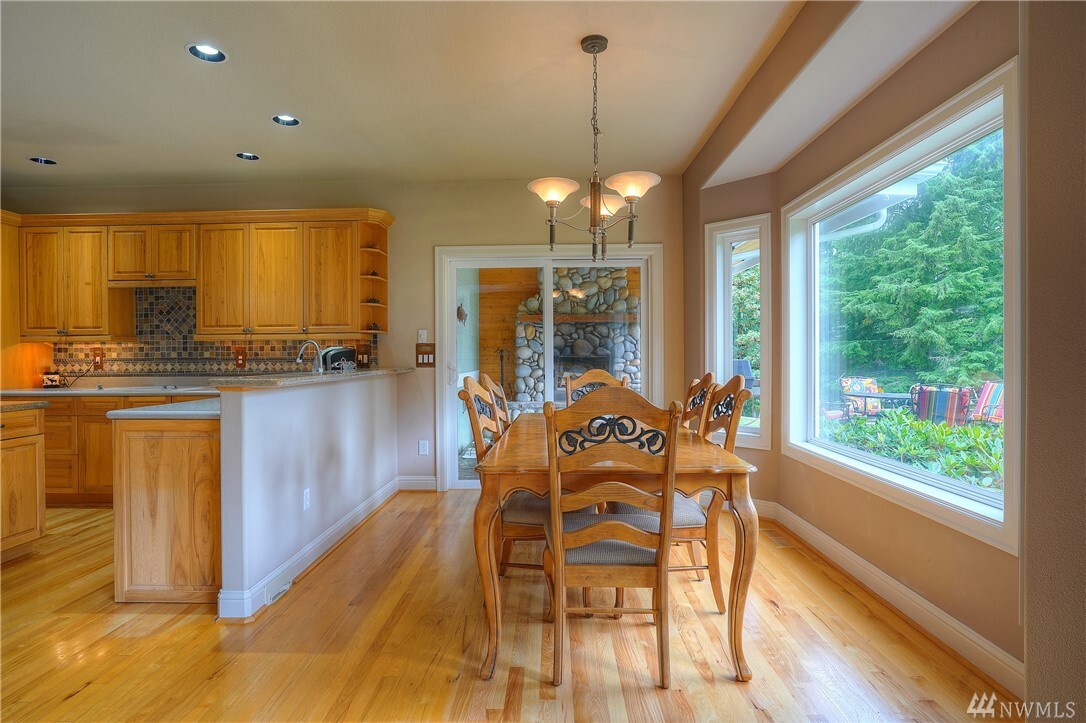 Property Photo: 4828 Center Lane NE WA 98516
