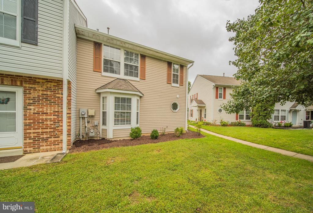 Property Photo: 5806 Springfish Place MD 20603