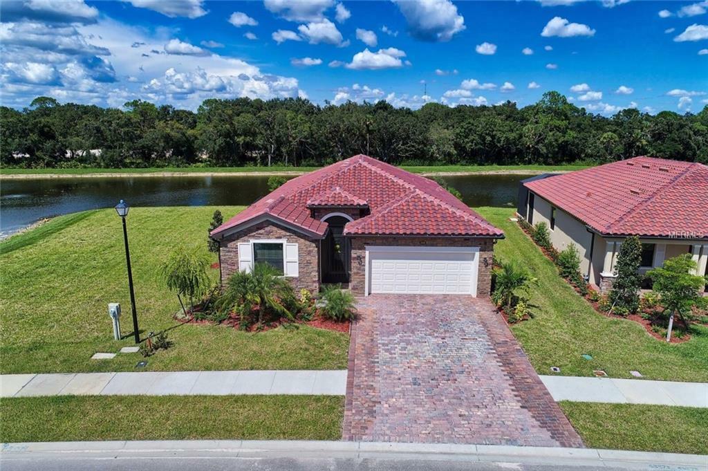 Property Photo: 12530 Cinqueterre Drive FL 34293