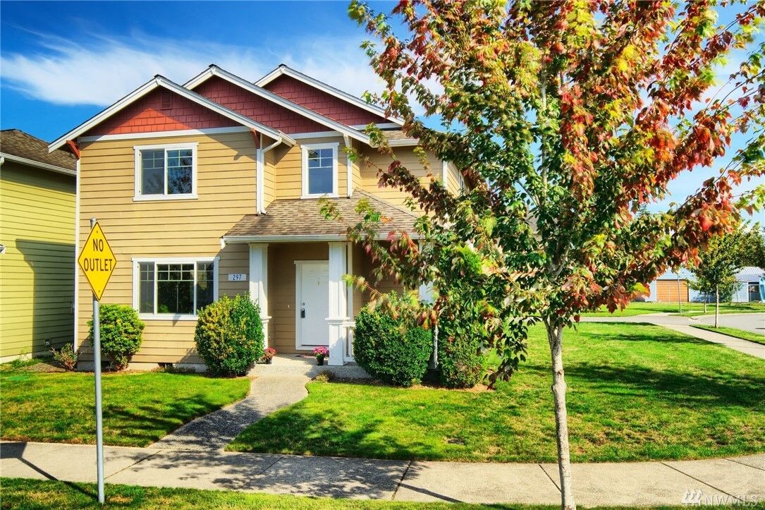 Property Photo:  297 Lewis Place  WA 98284 