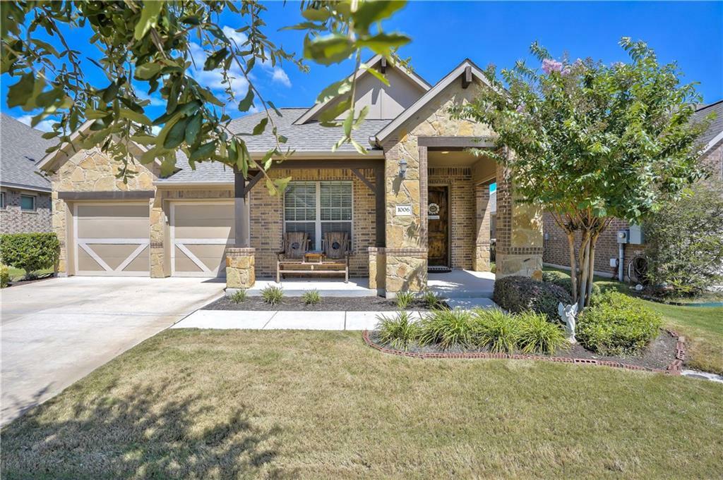 Property Photo:  1006 Briley Street  TX 78628 