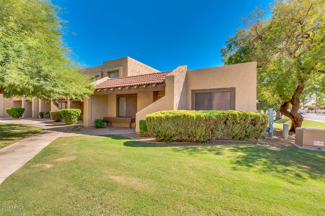 Property Photo:  5848 W Winchcomb Drive  AZ 85306 