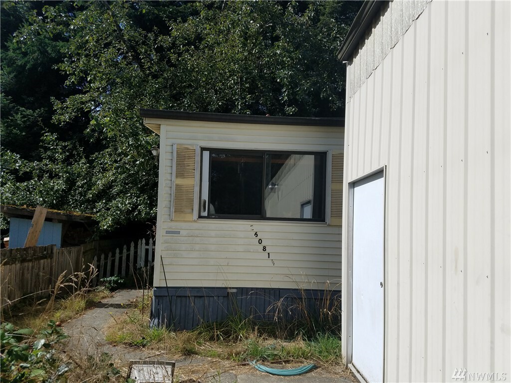 Property Photo:  26093 Barrett Rd NE  WA 98346 