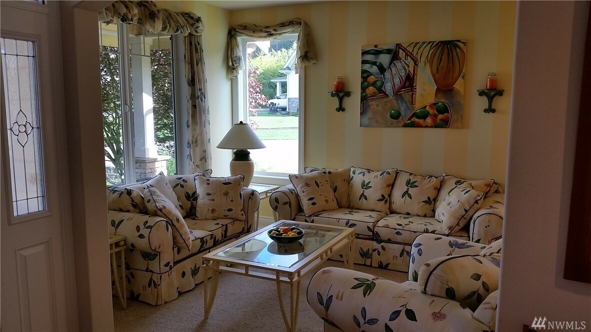 Property Photo: 22014 26th St E WA 98391