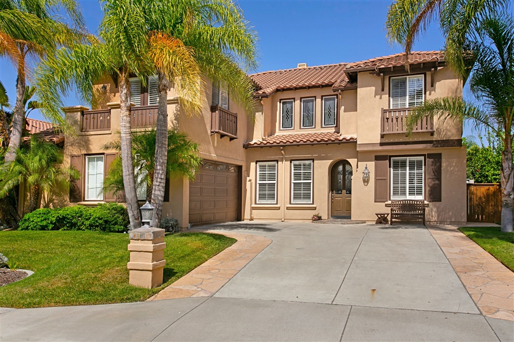 Property Photo: 10961 La Alberca Ave CA 92127