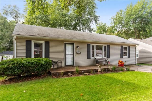 Property Photo:  11505 W 70th Street  KS 66203 