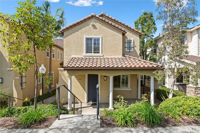 Property Photo:  1252 Mc Fadden Drive  CA 92833 